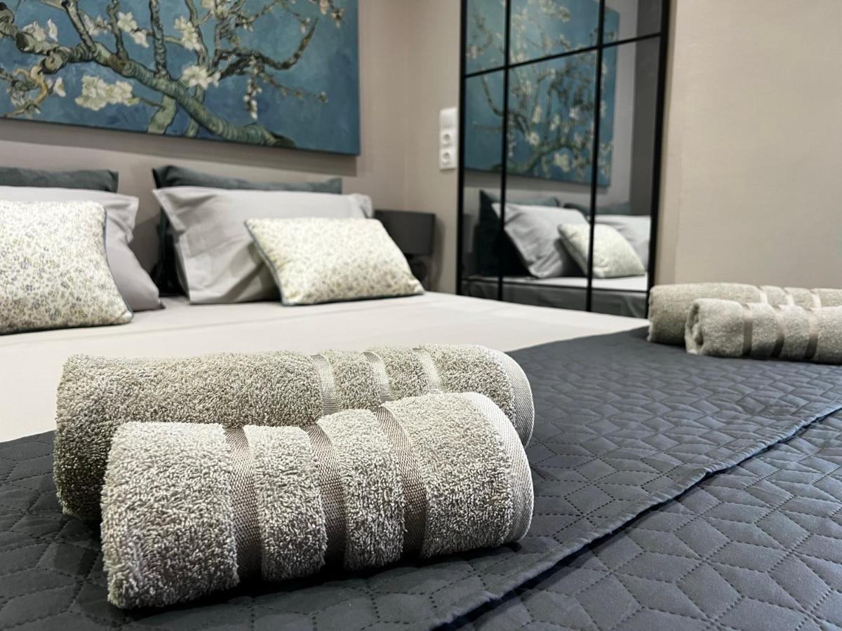 Urban Gem Apartment *